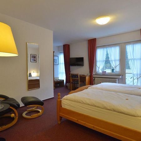 Haus Dumicketal Hotel Drolshagen ภายนอก รูปภาพ
