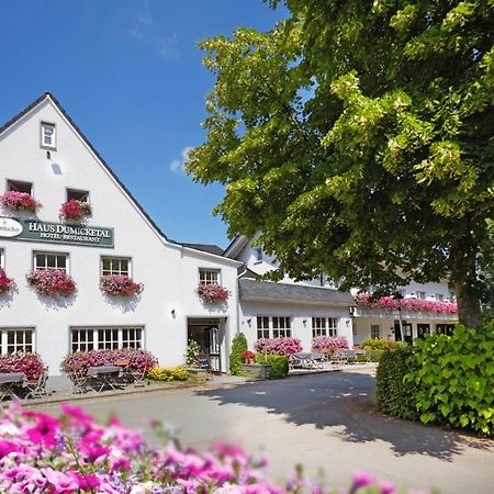 Haus Dumicketal Hotel Drolshagen ภายนอก รูปภาพ